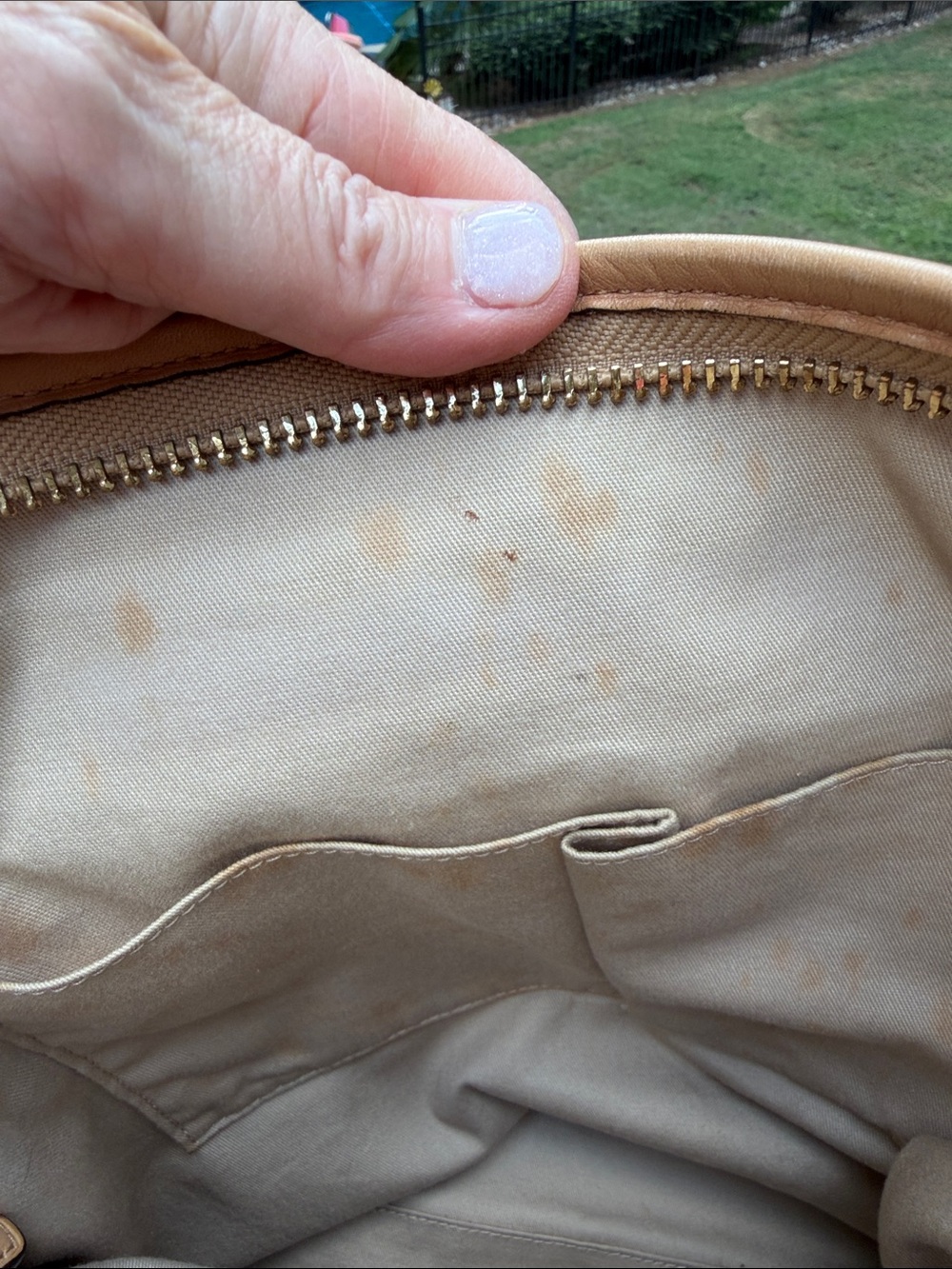 Coach Leather Tan Legacy Duffle Bag featuring an adjustable shoulder strap 2012 - Picture 13 of 17